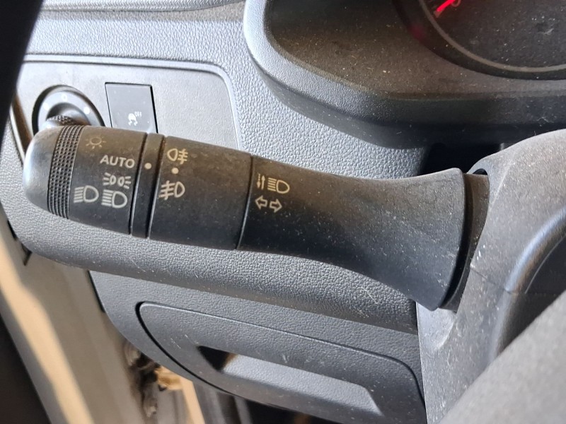Recambio de mando luces y limpia para renault express furgoneta/monovolumen 1.5 blue dci 75 (f6aa) referencia OEM IAM 255676114R