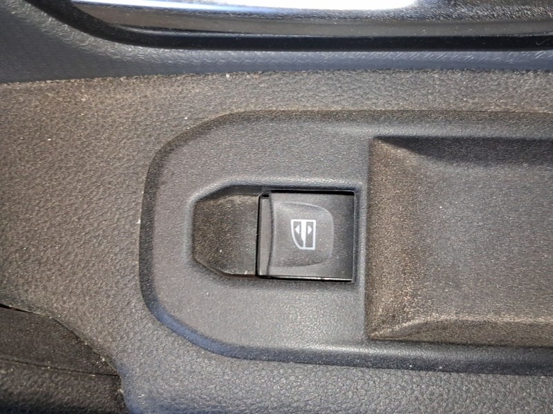 Recambio de mando elevalunas delantero derecho para renault express furgoneta/monovolumen 1.5 blue dci 75 (f6aa) referencia OEM 