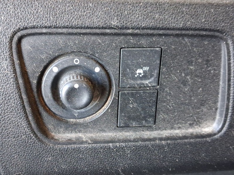 Recambio de mando retrovisor para renault express furgoneta/monovolumen 1.5 blue dci 75 (f6aa) referencia OEM IAM 255704649R  