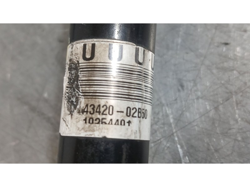 Recambio de transmision delantera izquierda para toyota auris (_e18_) 1.4 d-4d (nde180_) referencia OEM IAM 4342002B50  