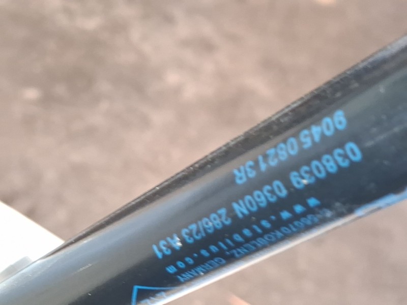 Recambio de amortiguadores maletero / porton para renault clio v (b7_) 1.5 blue dci 100 (b7ad) referencia OEM IAM 904508213R  