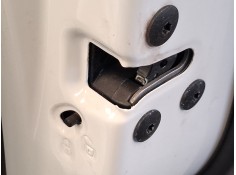CERRADURA PUERTA TRASERA DERECHA 825007311R 