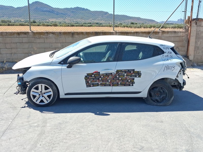 renault clio v (b7_) del año 2024