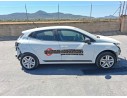 renault clio v (b7_) del año 2024