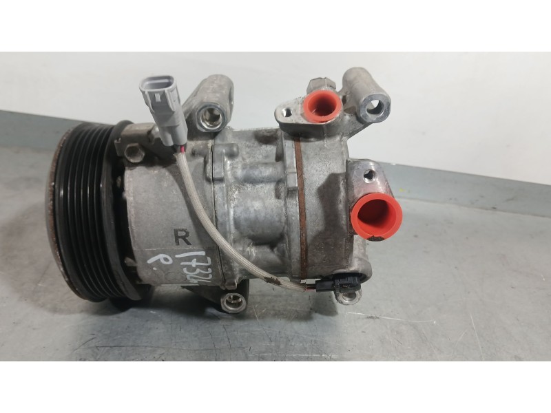 Recambio de compresor aire acondicionado para toyota auris (_e18_) 1.4 d-4d (nde180_) referencia OEM IAM 8831002840  