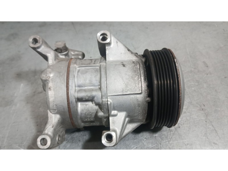 Recambio de compresor aire acondicionado para toyota auris (_e18_) 1.4 d-4d (nde180_) referencia OEM IAM 8831002840  