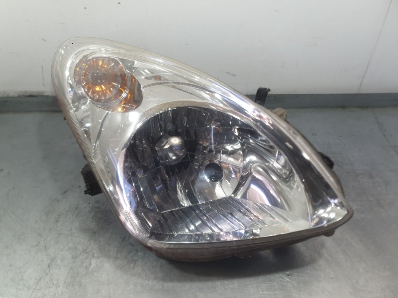 Recambio de faro derecho para renault clio v (b7_) 1.5 blue dci 85 (b7ag) referencia OEM IAM 260100902R  