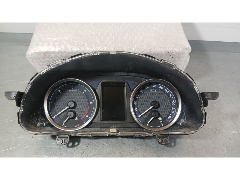 Recambio de cuadro instrumentos para toyota auris (_e18_) 1.4 d-4d (nde180_) referencia OEM IAM 838000ZW01  