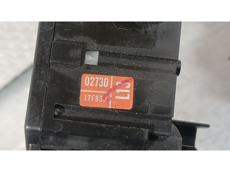 Recambio de mando luces para toyota auris (_e18_) 1.4 d-4d (nde180_) referencia OEM IAM   