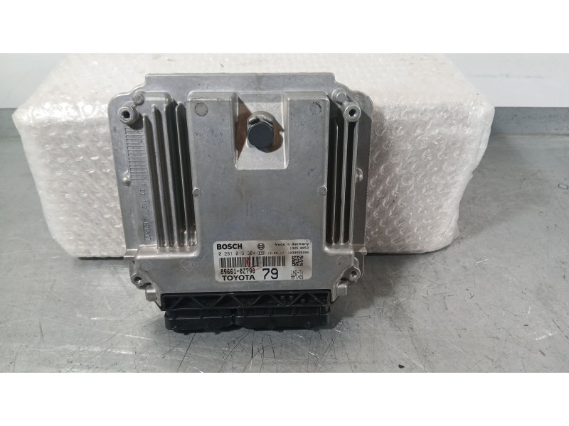 Recambio de centralita motor uce para toyota auris (_e18_) 1.4 d-4d (nde180_) referencia OEM IAM   
