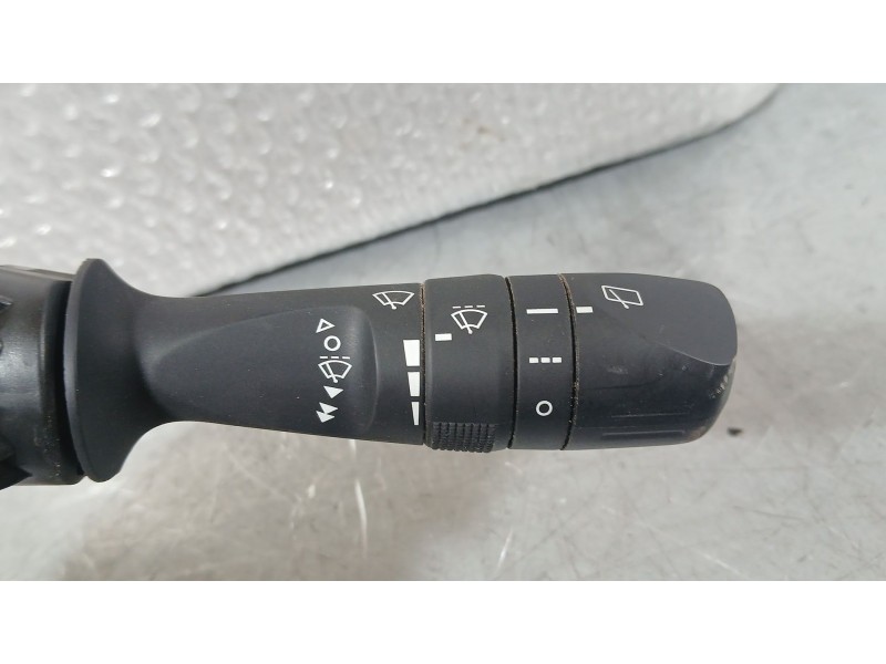 Recambio de mando limpia para toyota auris (_e18_) 1.4 d-4d (nde180_) referencia OEM IAM   