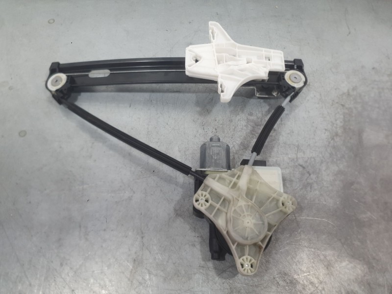 Recambio de elevalunas trasero izquierdo para volkswagen taigo (cs1) 1.0 tsi referencia OEM IAM 2G6839461D  