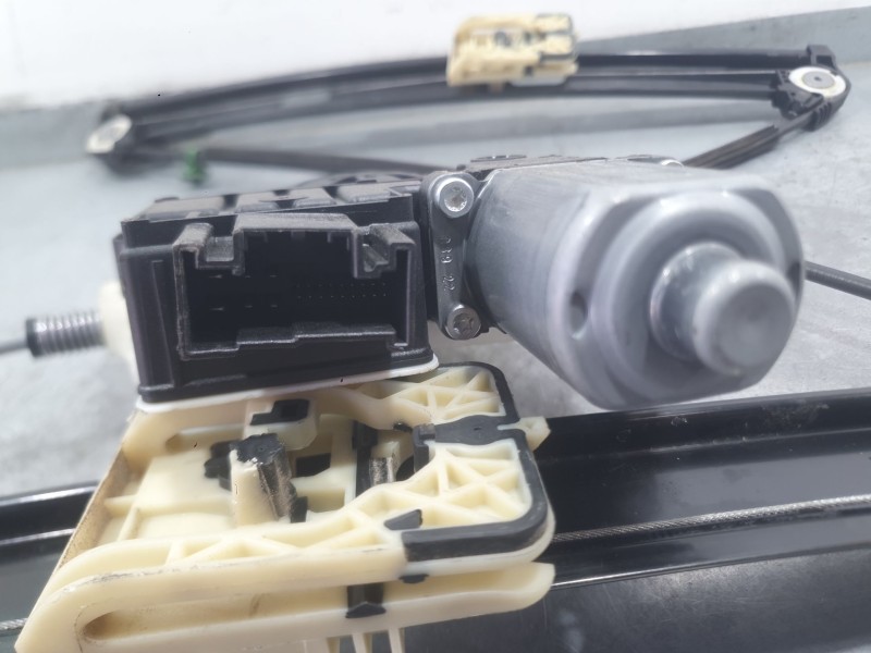 Recambio de elevalunas delantero derecho para seat ibiza v (kj1, kjg) 1.0 tsi referencia OEM IAM 6F0837462E  