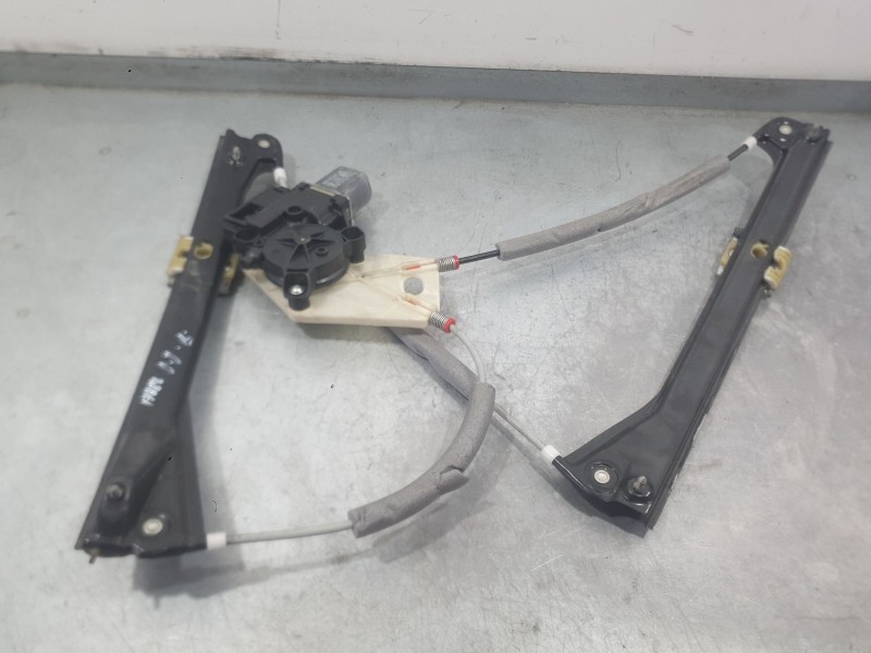 Recambio de elevalunas delantero derecho para volkswagen polo v (6r1, 6c1) 1.2 referencia OEM IAM 6R4837462N  