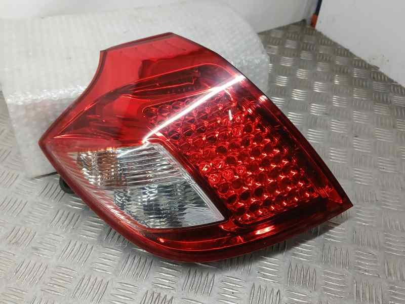 Recambio de piloto trasero izquierdo para kia cee´d active referencia OEM IAM 924011H0  ROZADO