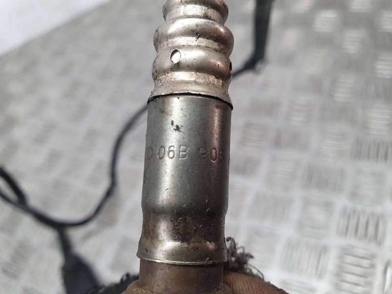 Recambio de sonda lambda para volkswagen passat berlina (3b3) comfortline referencia OEM IAM 06B906265  