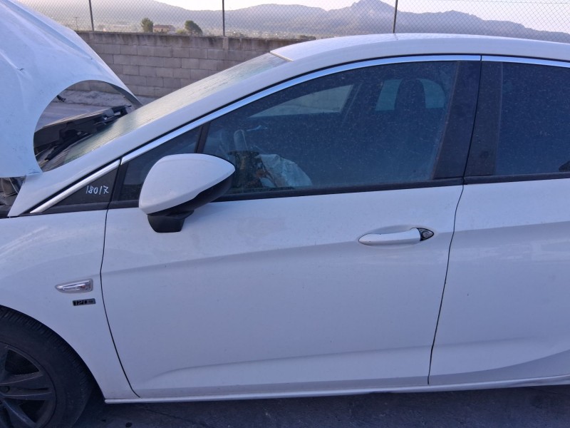Recambio de puerta delantera izquierda para opel astra k (b16) 1.6 cdti (68) referencia OEM IAM 39160867  