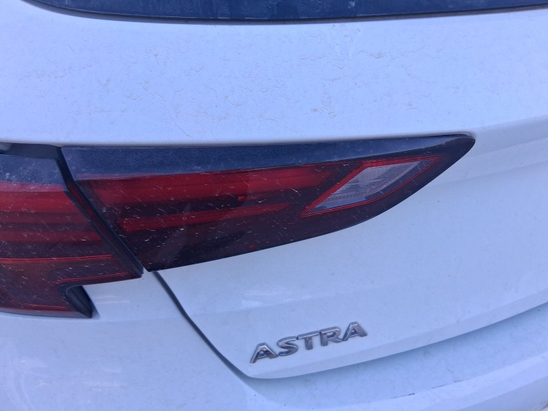 Recambio de piloto trasero izquierdo interior para opel astra k (b16) 1.6 cdti (68) referencia OEM IAM 39098794  