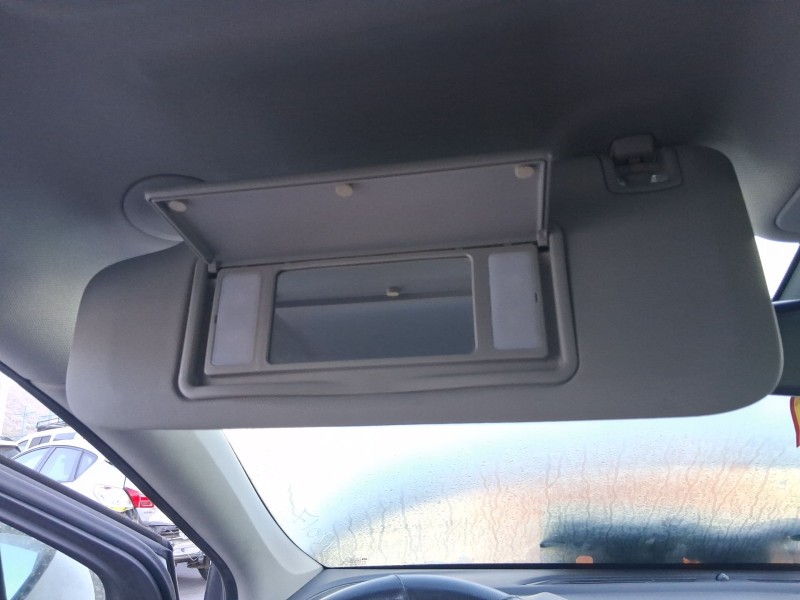 Recambio de parasol izquierdo para opel astra k (b16) 1.6 cdti (68) referencia OEM IAM 39046141  