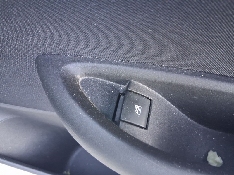 Recambio de mando elevalunas trasero derecho para opel astra k (b16) 1.6 cdti (68) referencia OEM IAM 13408452  