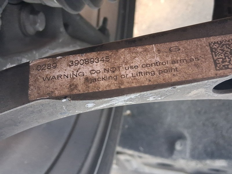 Recambio de brazo suspension inferior delantero derecho para opel astra k (b16) 1.6 cdti (68) referencia OEM IAM 39089345  