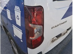 PILOTO TRASERO IZQUIERDO 9819235880 