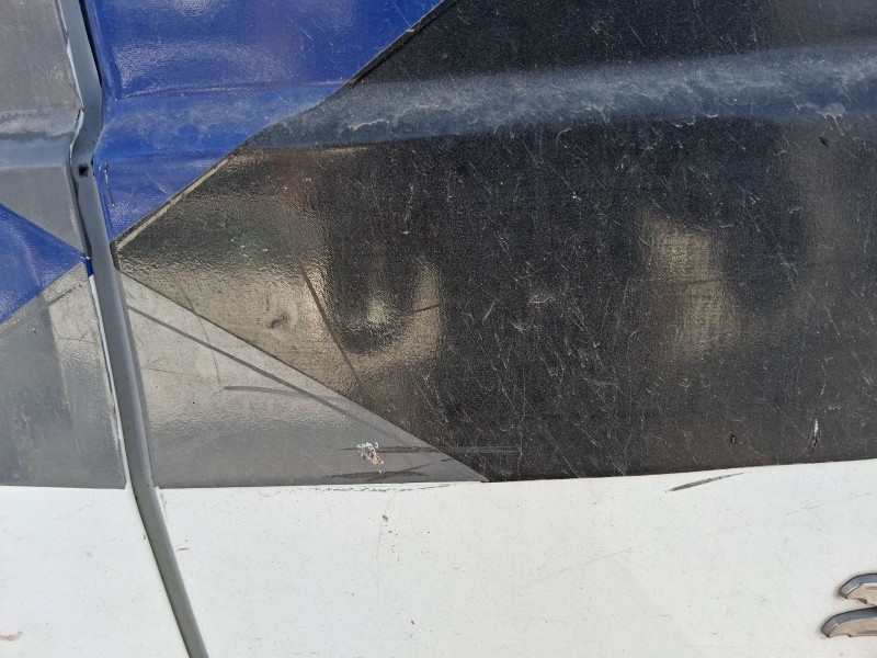 Recambio de puerta trasera derecha carga para peugeot partner furgoneta/monovolumen (k9) 1.5 bluehdi 100 referencia OEM IAM 9820