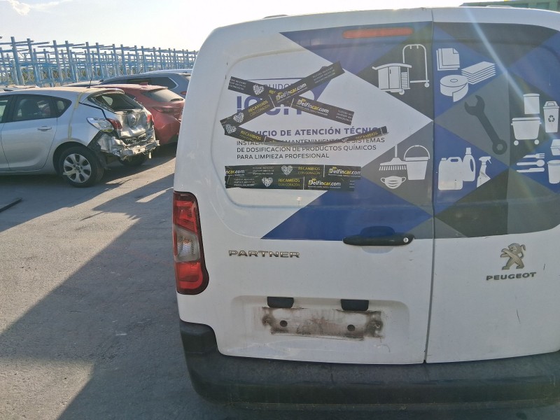 Recambio de puerta trasera izquierda carga para peugeot partner furgoneta/monovolumen (k9) 1.5 bluehdi 100 referencia OEM IAM 98