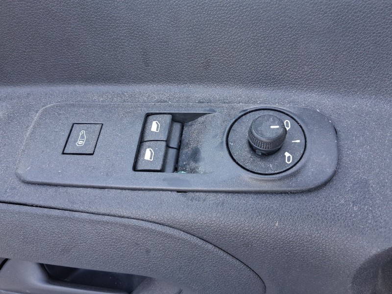 Recambio de mando elevalunas delantero izquierdo para peugeot partner furgoneta/monovolumen (k9) 1.5 bluehdi 100 referencia OEM 