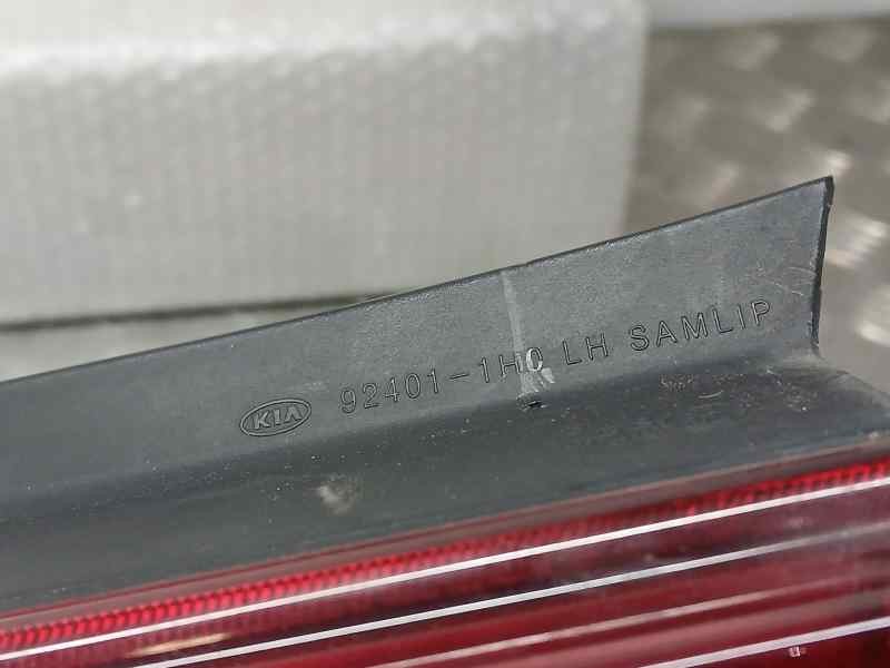 Recambio de piloto trasero izquierdo para kia cee´d active referencia OEM IAM 924011H0  ROZADO