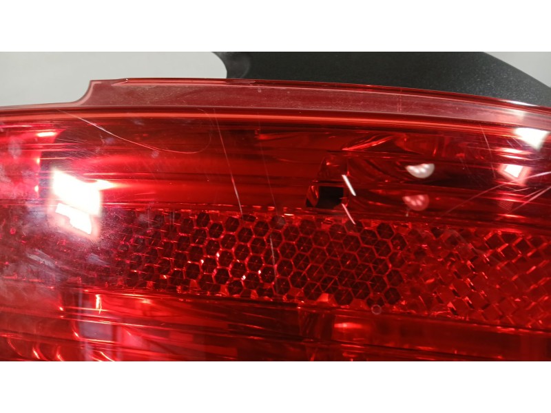 Recambio de piloto trasero izquierdo para peugeot 308 i (4a_, 4c_) 1.6 16v referencia OEM IAM 6350CV  