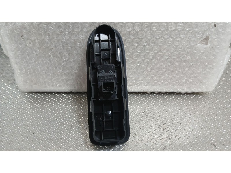 Recambio de mando elevalunas delantero derecho para peugeot 308 i (4a_, 4c_) 1.6 16v referencia OEM IAM 649029  