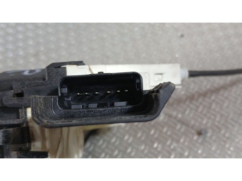 Recambio de cerradura puerta delantera izquierda para peugeot 308 i (4a_, 4c_) 1.6 16v referencia OEM IAM 9800616680  