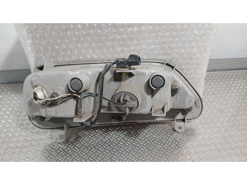 Recambio de piloto trasero derecho paragolpes para kia cee´d (jd) 1.6 crdi 110 referencia OEM IAM 92406A2700  