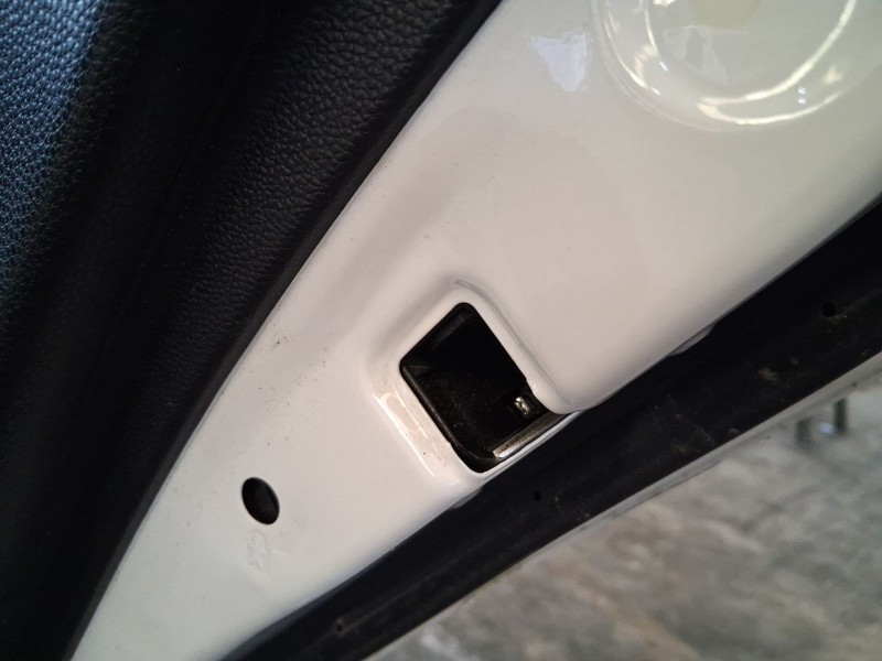 Recambio de cerradura puerta trasera derecha para hyundai i20 ii (gb, ib) 1.0 t-gdi referencia OEM IAM 81420C8020  