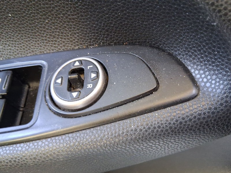 Recambio de mando elevalunas delantero izquierdo para hyundai i20 ii (gb, ib) 1.0 t-gdi referencia OEM IAM 93570C80104X C/MANDO 