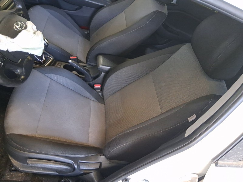Recambio de asiento delantero izquierdo para hyundai i20 ii (gb, ib) 1.0 t-gdi referencia OEM IAM   