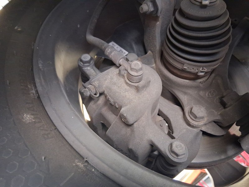 Recambio de pinza freno delantera derecha para hyundai i20 ii (gb, ib) 1.0 t-gdi referencia OEM IAM 58130C8000 58190C8A00 