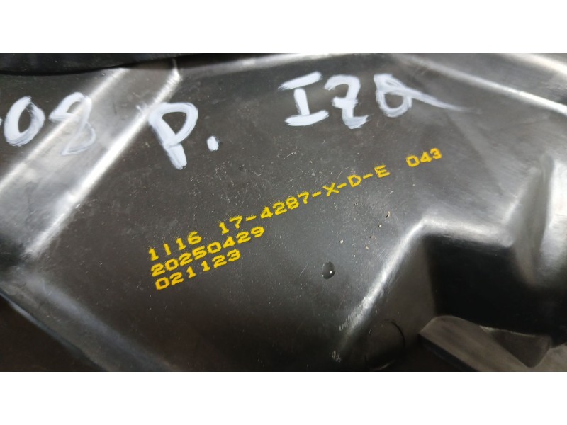 Recambio de faro izquierdo para toyota corolla sedán (_e21_) 1.8 vvti hybrid (zwe211, mzea12) referencia OEM IAM 8110B02T31  