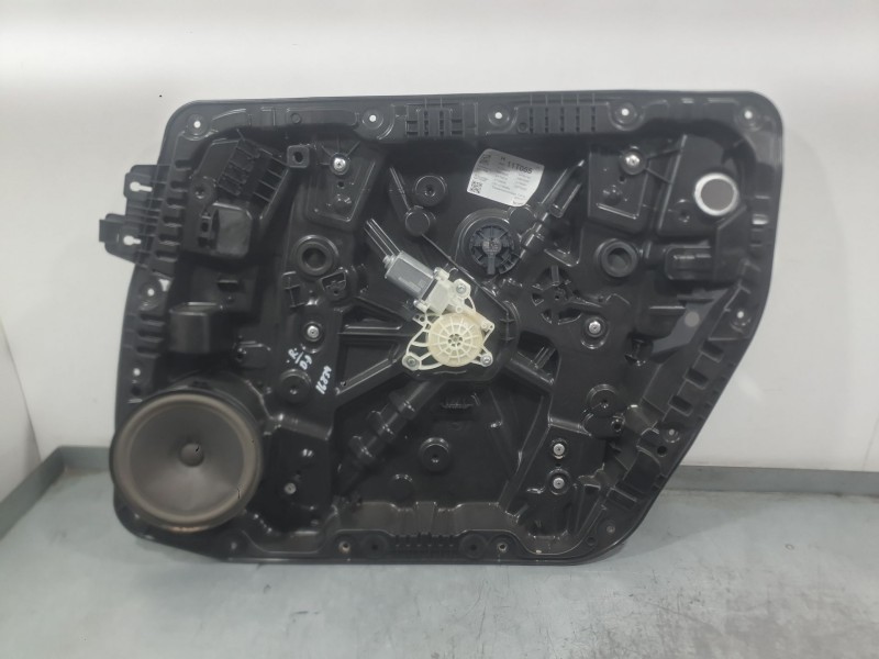 Recambio de elevalunas delantero derecho para mercedes-benz gla (h247) gla 200 d (247.712) referencia OEM IAM A1775409410  