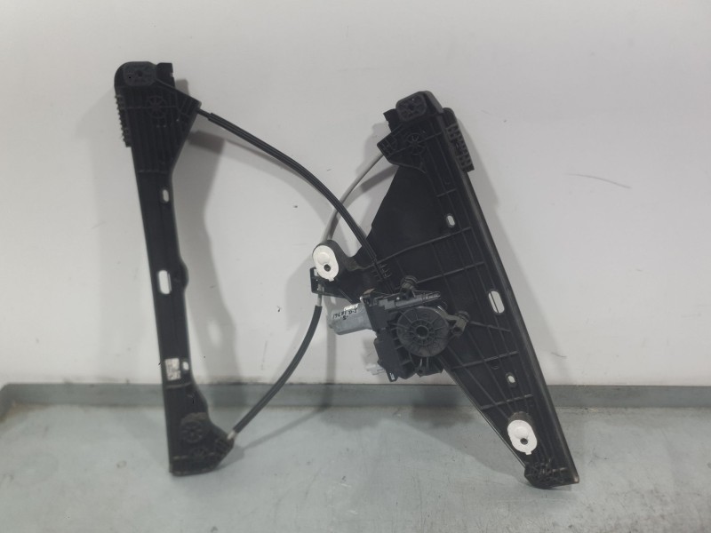 Recambio de elevalunas delantero izquierdo para opel corsa f (p2jo) 1.2 (68) referencia OEM IAM 9829043680  