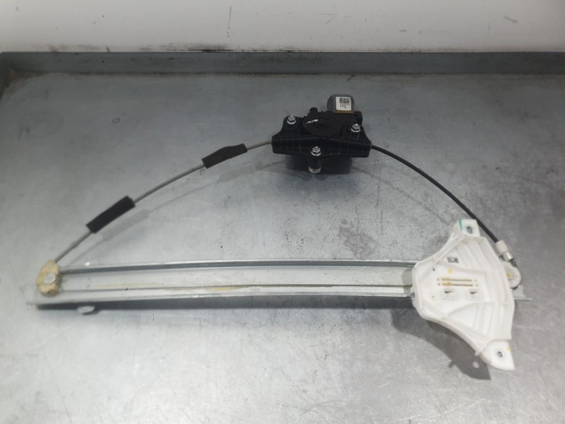 Recambio de elevalunas delantero izquierdo para hyundai i10 iii (ac3, ai3) 1.0 mpi referencia OEM IAM 82450K6000  