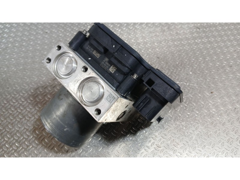 Recambio de abs para toyota corolla sedán (_e21_) 1.8 vvti hybrid (zwe211, mzea12) referencia OEM IAM 4405002N70  