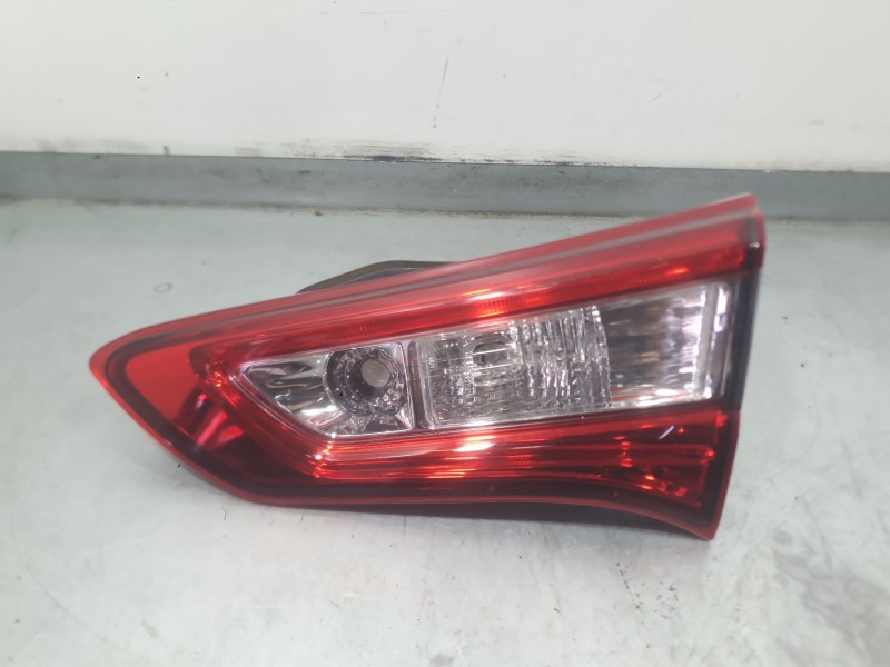 Recambio de piloto trasero derecho interior para toyota yaris (_p13_) 1.0 (ksp130) referencia OEM IAM   