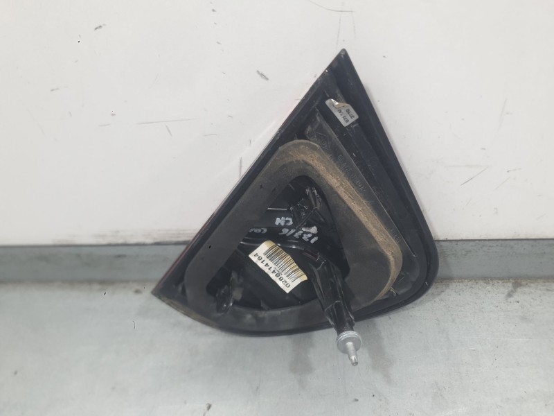 Recambio de piloto trasero derecho interior para renault captur i (j5_, h5_) 1.5 dci 90 referencia OEM IAM 265501712R  