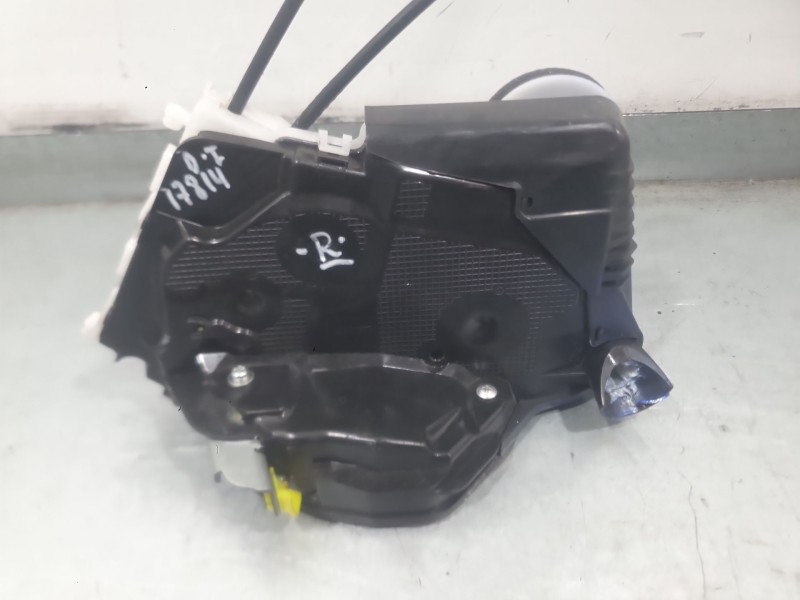 Recambio de cerradura puerta delantera izquierda para toyota yaris (_p13_) 1.5 (nsp131_) referencia OEM IAM 69040K0041  