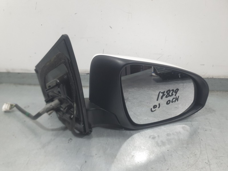 Recambio de retrovisor derecho para toyota auris (_e18_) 2.0 d-4d (ade186_) referencia OEM IAM 8791002F10 ELECTRICO 