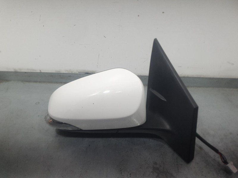 Recambio de retrovisor derecho para toyota auris (_e18_) 2.0 d-4d (ade186_) referencia OEM IAM 8791002F10 ELECTRICO 