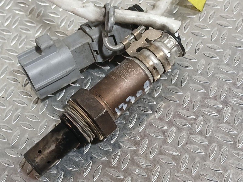 Recambio de sonda lambda para toyota corolla sedán (_e21_) 1.8 vvti hybrid (zwe211, mzea12) referencia OEM IAM   