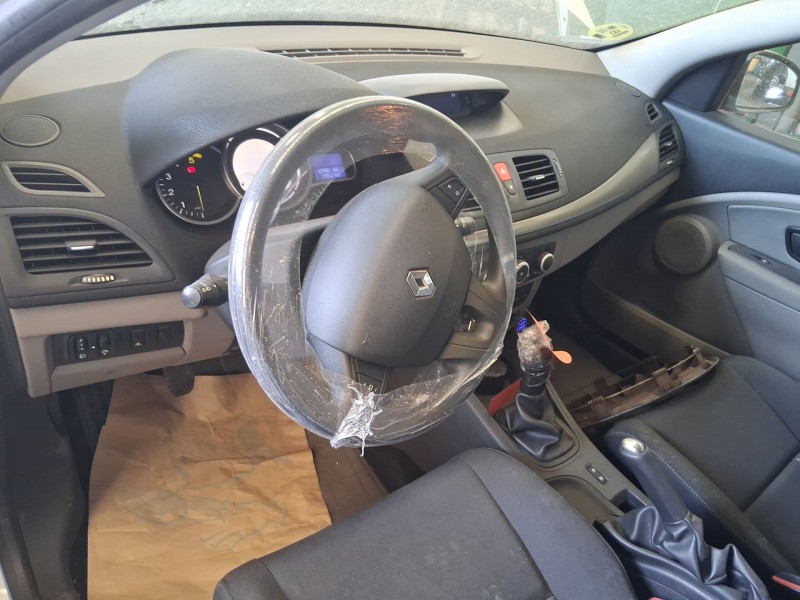 renault megane iii hatchback (bz0/1_, b3_) del año 2010